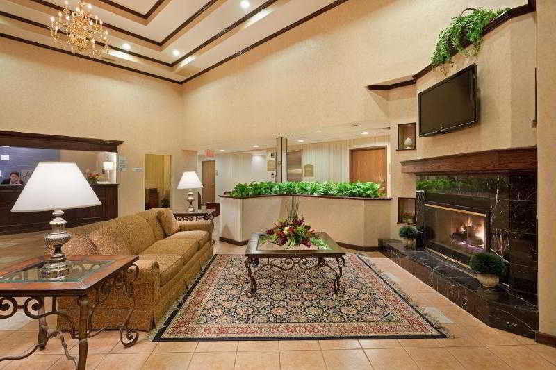 Holiday Inn Express Boston-Milford By Ihg Интериор снимка