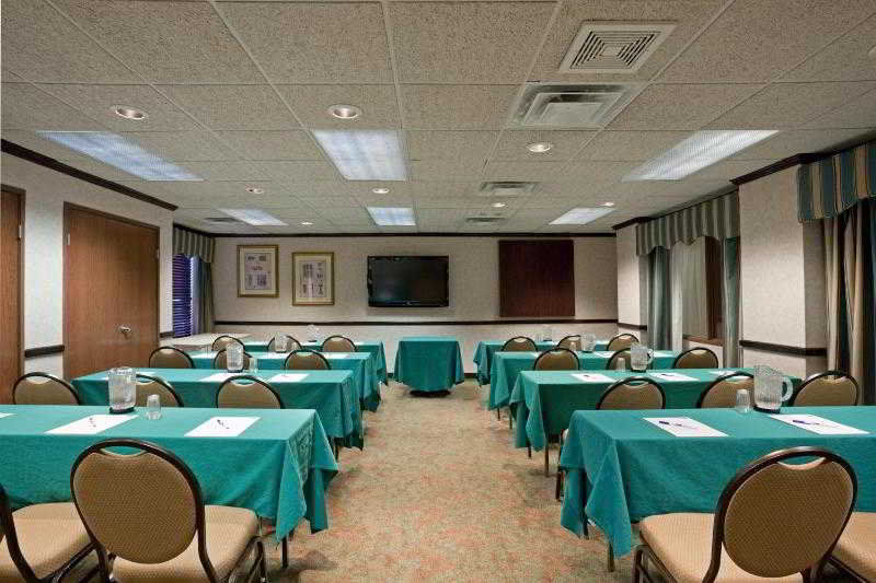 Holiday Inn Express Boston-Milford By Ihg Съоръжения снимка
